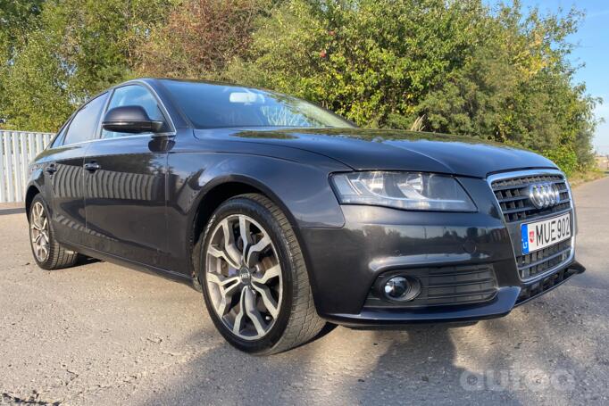 Audi A4 B8/8K Sedan 4-doors