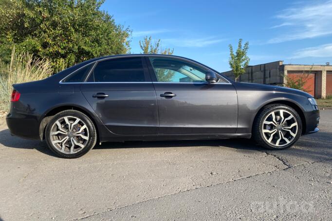 Audi A4 B8/8K Sedan 4-doors