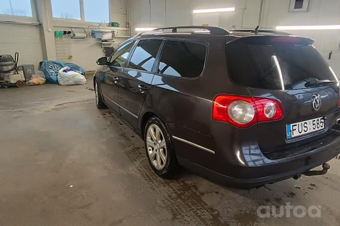 Volkswagen Passat B6 wagon 5-doors