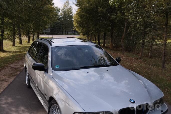 BMW 5 Series E39 Touring wagon