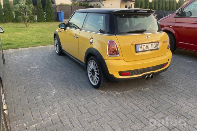 Mini Cooper S R56 Hatchback