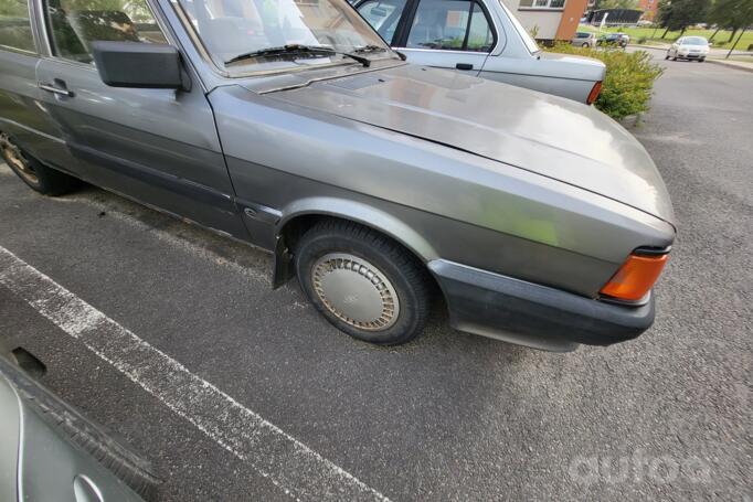 Audi 80 B2 Sedan 4-doors