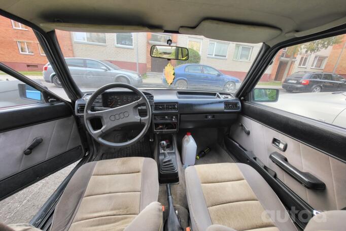 Audi 80 B2 Sedan 4-doors