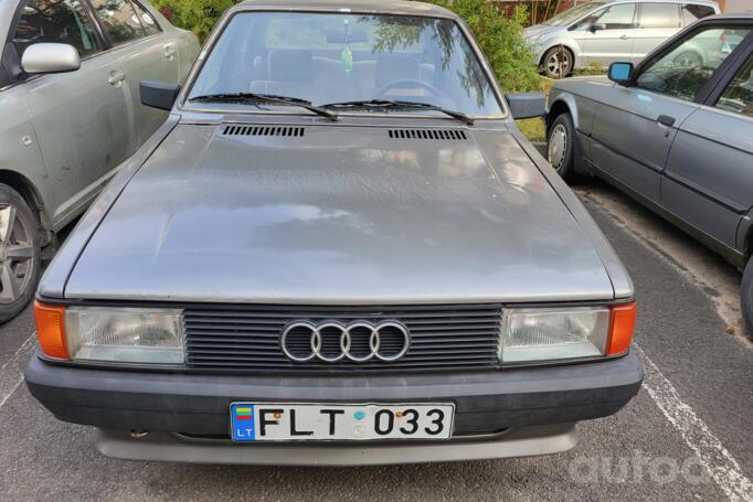 Audi 80 B2 Sedan 4-doors