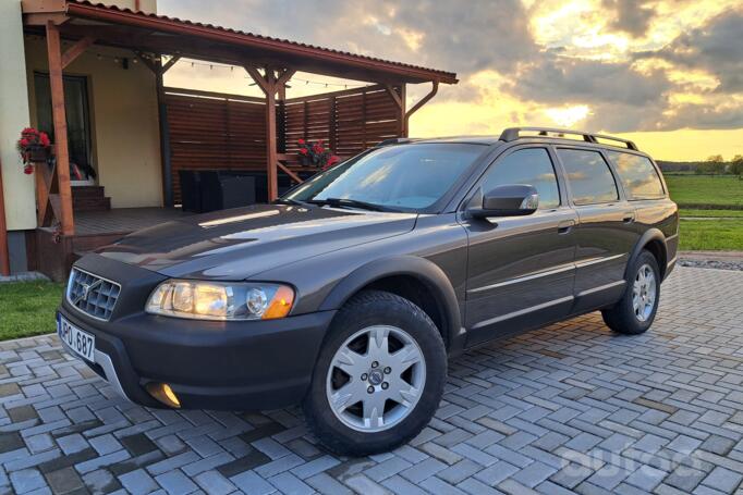 Volvo XC70 2 generation [restyling] wagon