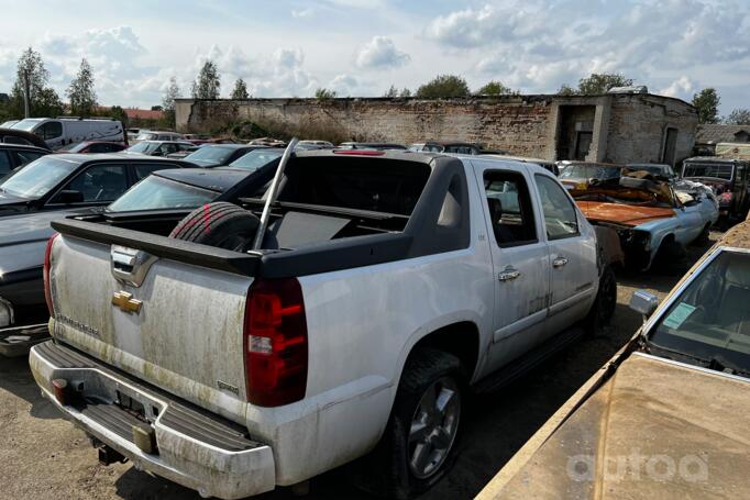 Chevrolet Avalanche 1 generation Pickup