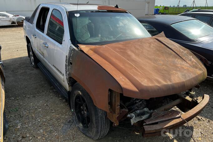 Chevrolet Avalanche 1 generation Pickup