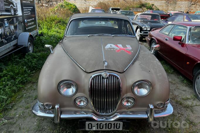 Jaguar Mark 2 1 generation