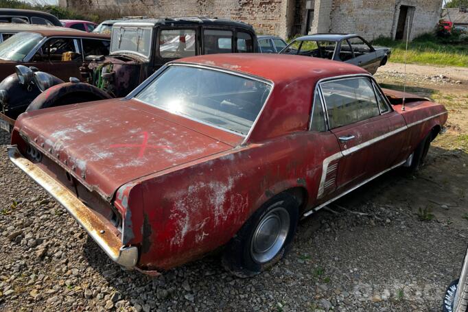 Ford Mustang 1 generation