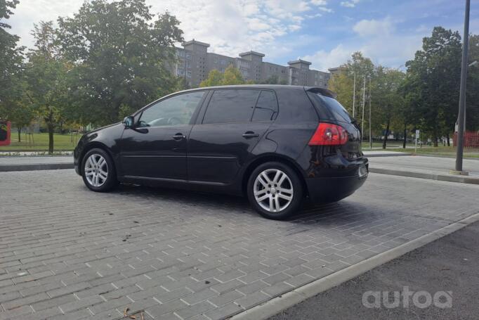 Volkswagen Golf 5 generation Hatchback 5-doors