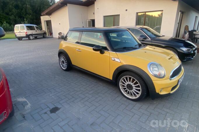 Mini Cooper S R56 Hatchback