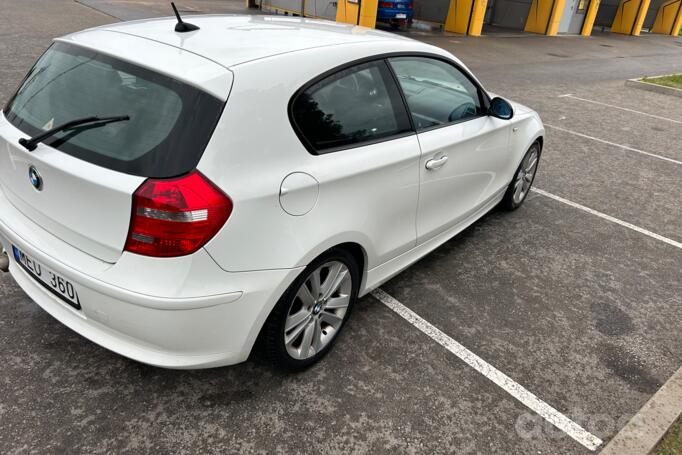 BMW 1 Series E81/E82/E87/E88 [restyling] Hatchback 3-doors