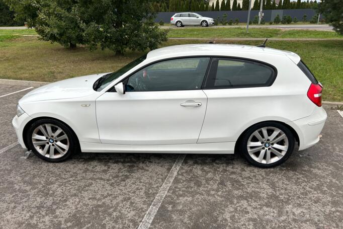 BMW 1 Series E81/E82/E87/E88 [restyling] Hatchback 3-doors