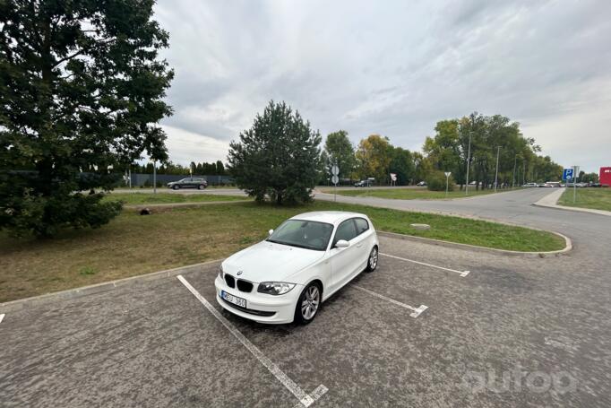 BMW 1 Series E81/E82/E87/E88 [restyling] Hatchback 3-doors