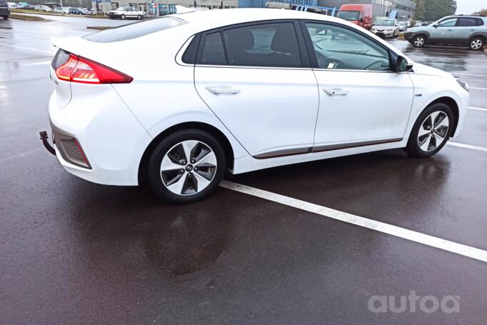 Hyundai Ioniq AE Liftback