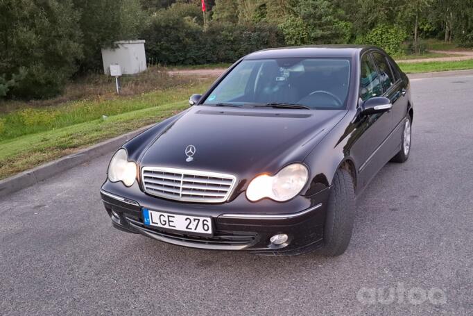 Mercedes-Benz C-Class W203/S203/CL203 [restyling] Sedan 4-doors