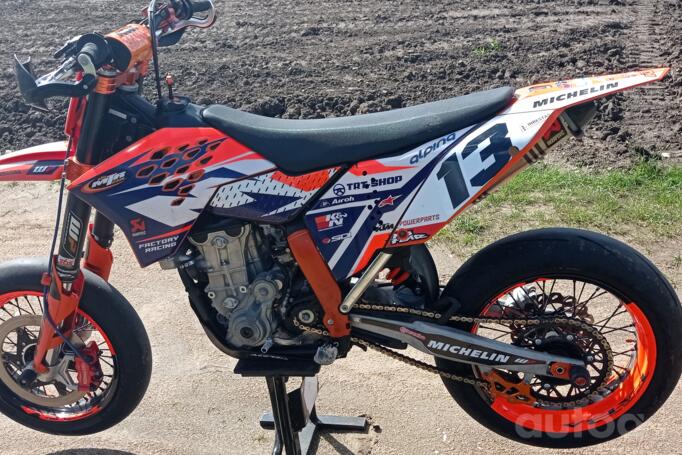 KTM SMR