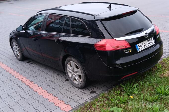 Opel Insignia A Sports Tourer wagon 5-doors