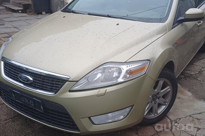 Ford Mondeo 4 generation Liftback