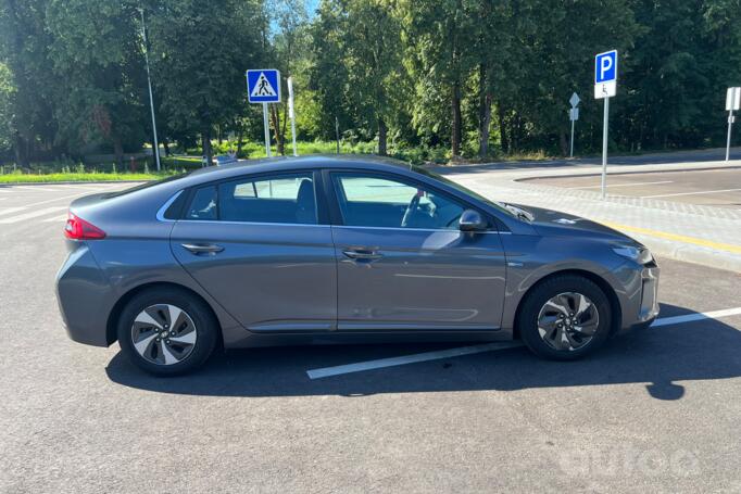 Hyundai Ioniq AE Liftback