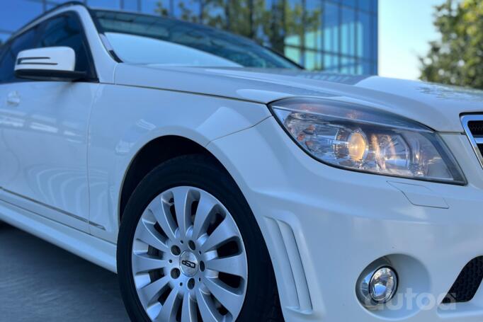 Mercedes-Benz C-Class W204/S204 wagon 5-doors