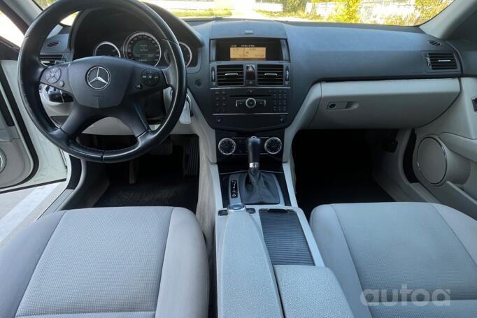 Mercedes-Benz C-Class W204/S204 wagon 5-doors