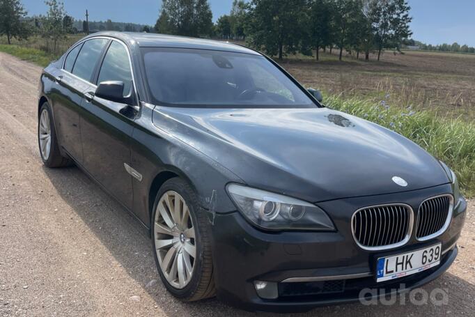 BMW 7 Series F01/F02 Sedan