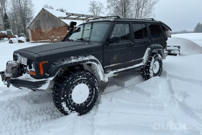 Jeep Cherokee XJ SUV 5-doors