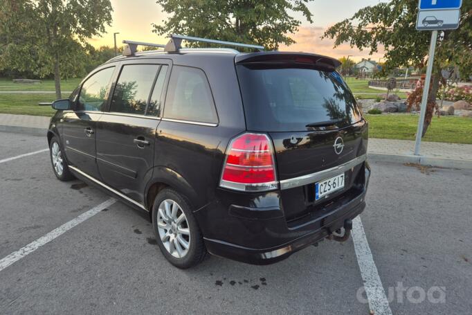 Opel Zafira B OPC minivan 5-doors