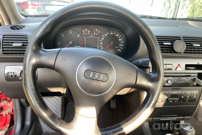 Audi A3 8L [restyling] Hatchback