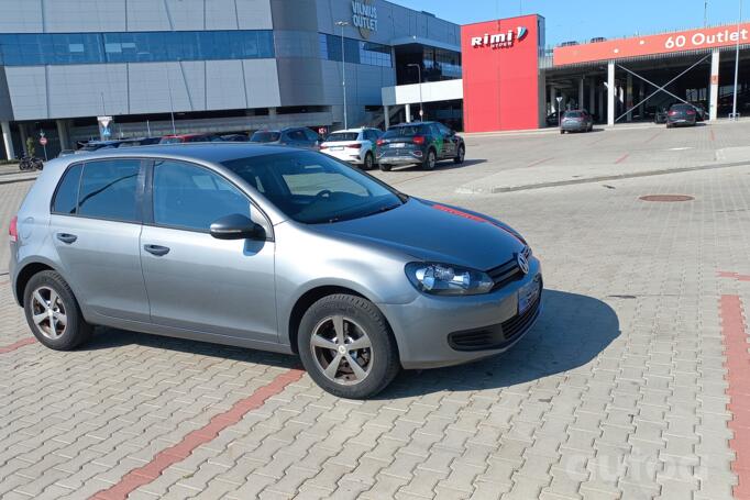 Volkswagen Golf 6 generation Hatchback 5-doors