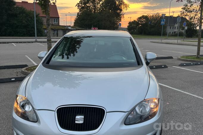 SEAT Leon 2 generation [restyling] Hatchback 5-doors