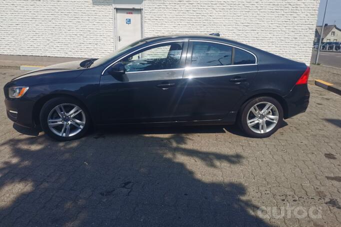 Volvo S60 2 generation [restyling] Sedan 4-doors