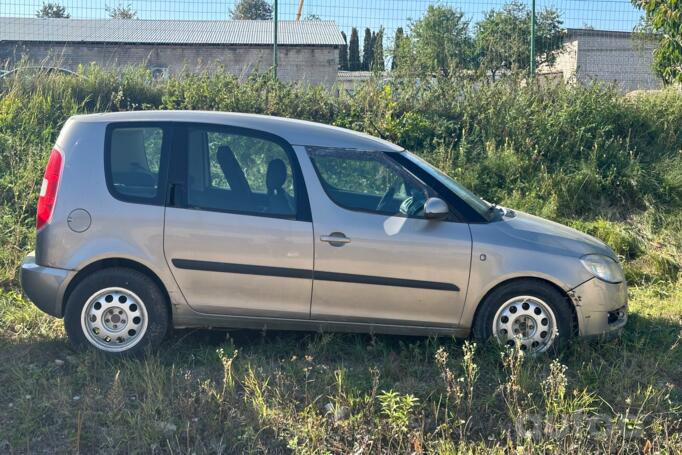 Skoda Roomster 1 generation Minivan 5-doors