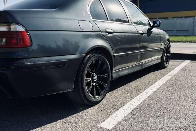 BMW 5 Series E39 [restyling] Sedan