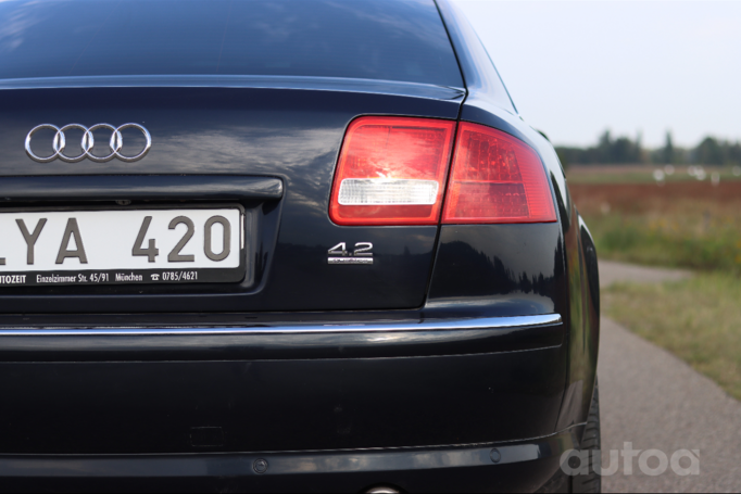 Audi A8 D3/4E Sedan