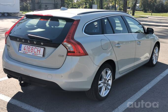 Volvo V60 1 generation wagon