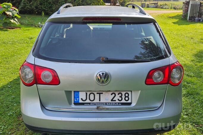 Volkswagen Passat B6 wagon 5-doors