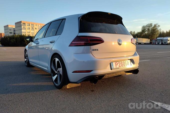 Volkswagen Golf GTI 7 generation [restyling]