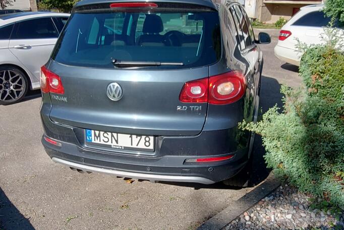 Volkswagen Tiguan 1 generation Crossover