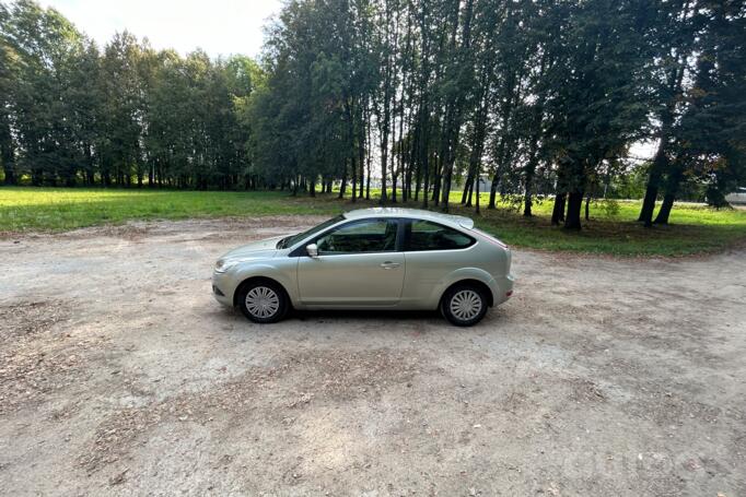 Ford Focus 2 generation [restyling] Hatchback 3-doors