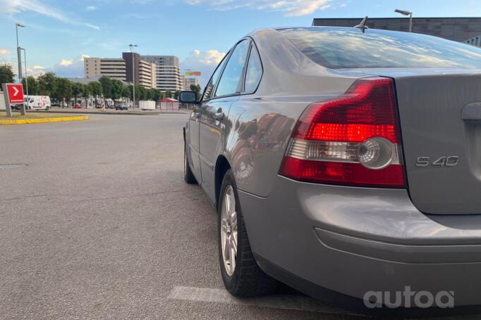 Volvo S40 2 generation Sedan