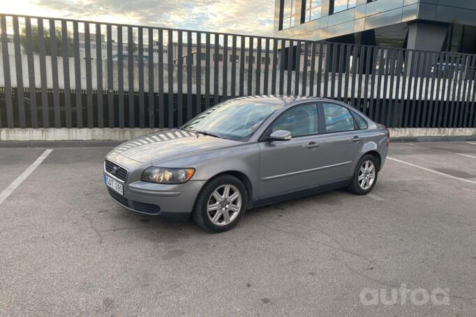 Volvo S40 2 generation Sedan