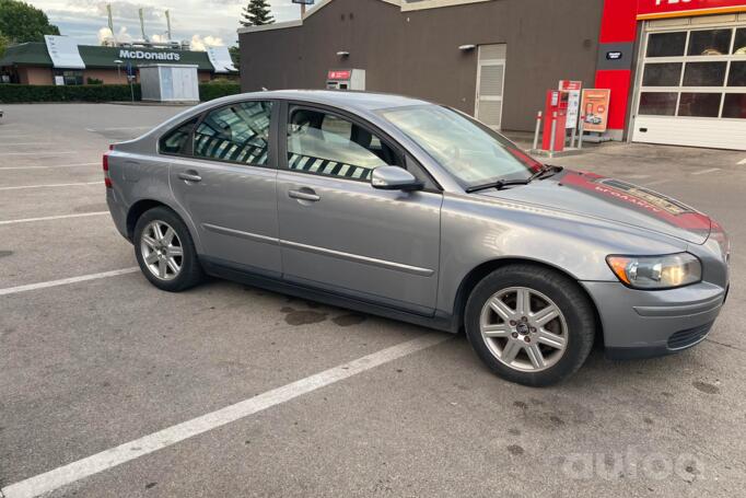 Volvo S40 2 generation Sedan