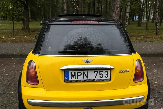 Mini Cooper R50 Hatchback