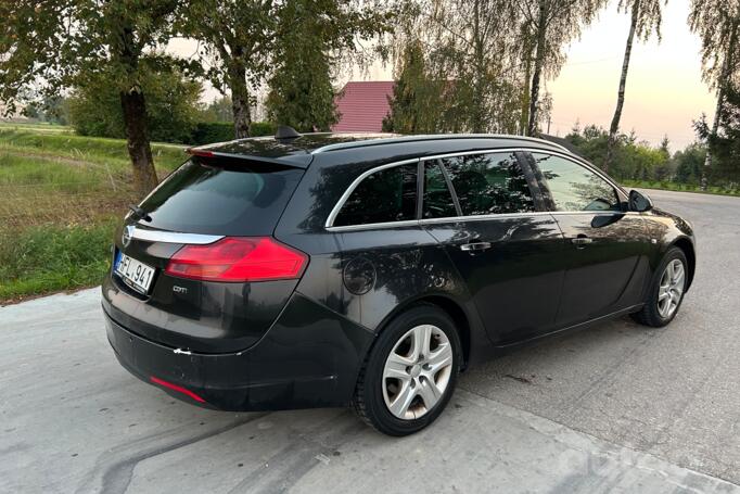 Opel Insignia A Sports Tourer wagon 5-doors