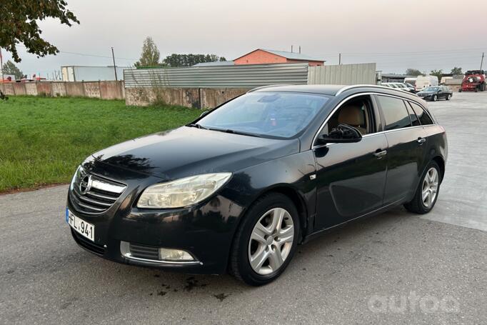 Opel Insignia A Sports Tourer wagon 5-doors