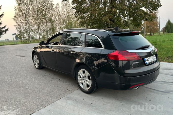 Opel Insignia A Sports Tourer wagon 5-doors