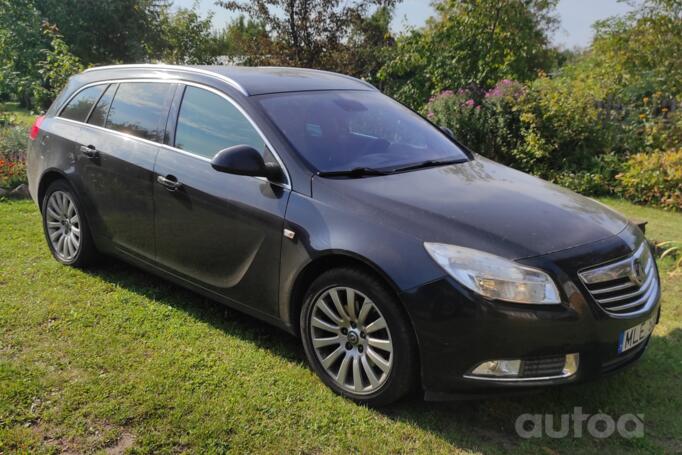 Opel Insignia A Sports Tourer wagon 5-doors