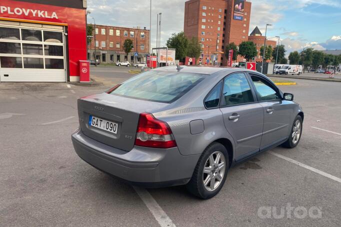 Volvo S40 2 generation Sedan